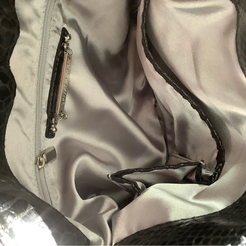 WHITE HOUSE BLACK MARKET Snakeskin Clutch Charcoal - Picture 4 of 5
